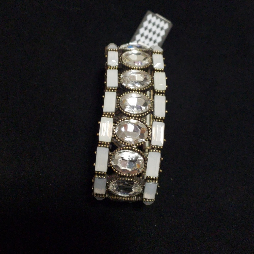 Expandable Decorative Bracelet
